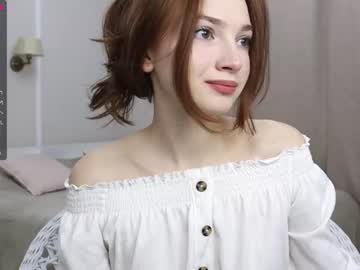 webcam girl _guesswhat_ image #1027047