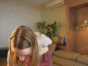 webcam girl sunnivaharder image #9173148