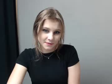 webcam girl relax_nina image #244354