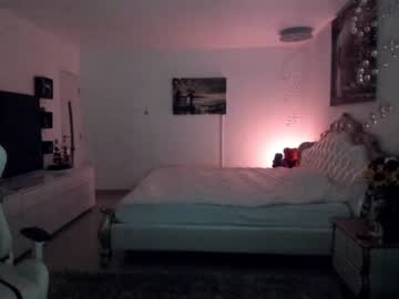 webcam girl kiradivine image #1231095