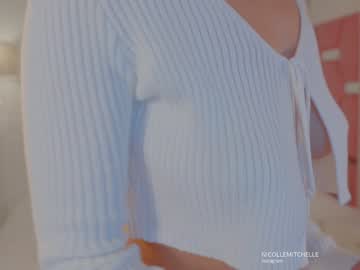 webcam girl nicolle_mitchelle image #9424998