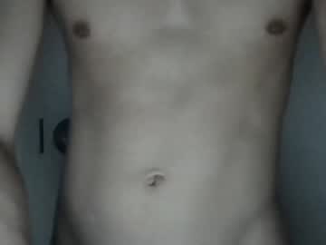 webcam man fratboylostbets image #3380389