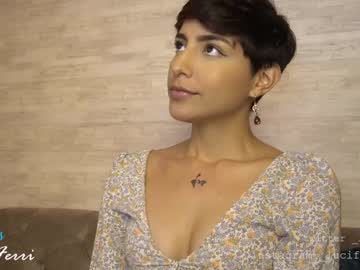 webcam girl lucia_ferri image #1744537