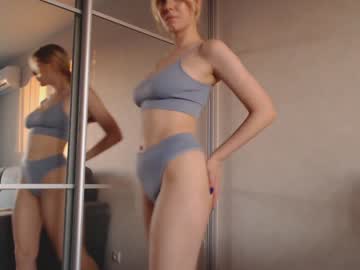 webcam girl lily_life image #4876270