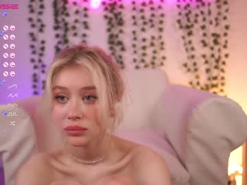 webcam girl shycinderella image #4677444