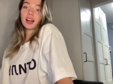 webcam girl angel_from_sky image #5169945