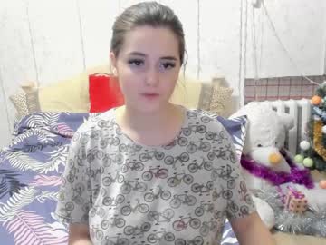 webcam girl emmika_ image #3403726