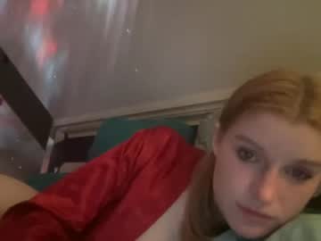 webcam girl frecklytaylor image #2502334