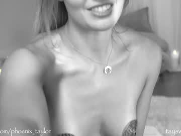 webcam girl phoenix_taylor image #2461549