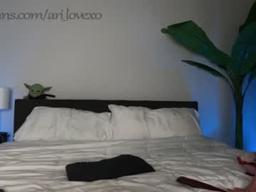 webcam couple ari_lovexo image #4171863