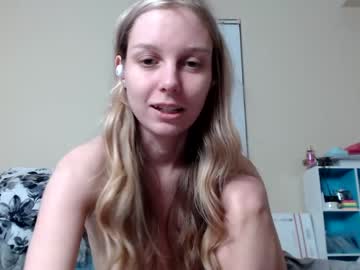 webcam girl lily_brooke image #1620776