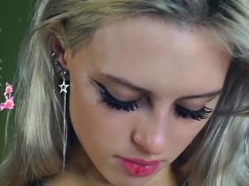 webcam girl audreycarvin image #8575683