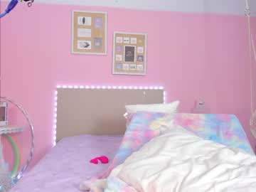 webcam girl little_effy18 image #2753436