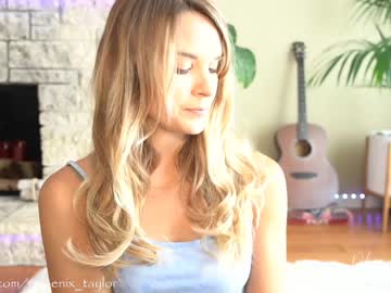 webcam girl phoenix_taylor image #1661489