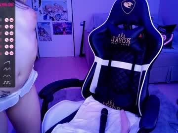 webcam girl _b_a_n_s_h_e_e_ image #4293974