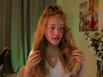 webcam girl naomi_lapaglia_ image #2300936