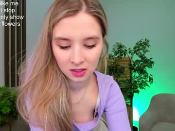 webcam girl milablush image #3639291