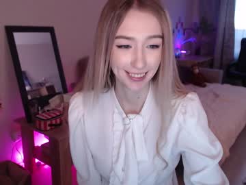 webcam girl gudeeetama image #255910
