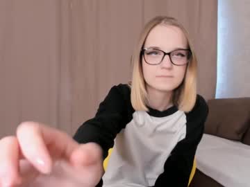 webcam girl vikinikie image #4145842