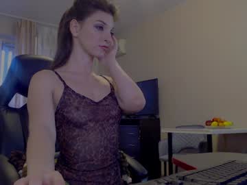 webcam girl two_trunkx image #7287012