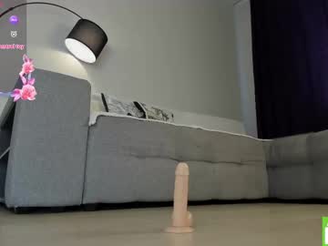 webcam girl naomigirl33 image #9324802