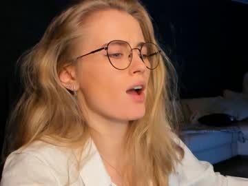 webcam girl linellali image #2900173