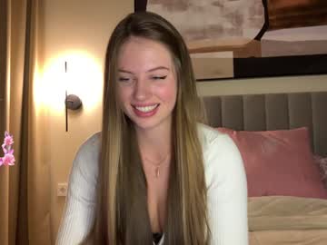 webcam girl kiramystery image #7553984