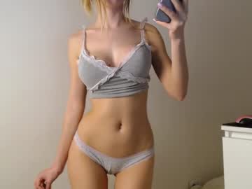 webcam girl trixie_taylor image #4127317