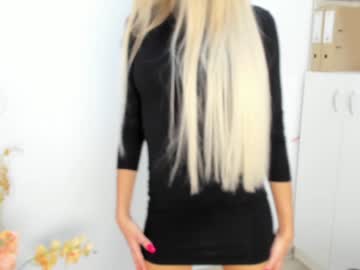 webcam girl eat_mee_out image #2821900