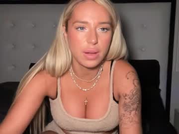 webcam girl brielle_1 image #7696537