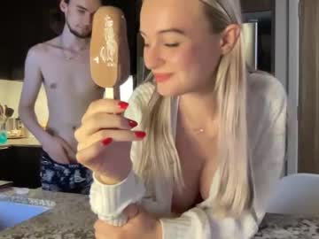 webcam couple babzzplaytime image #1311476
