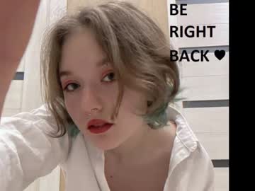 webcam girl wooondermia image #1859196