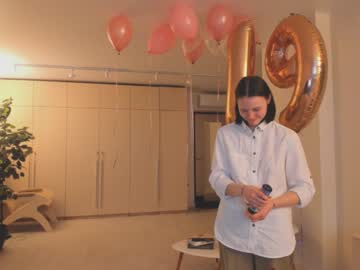 webcam girl megancooks image #3983840