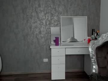 webcam girl moniqueeass image #1085266