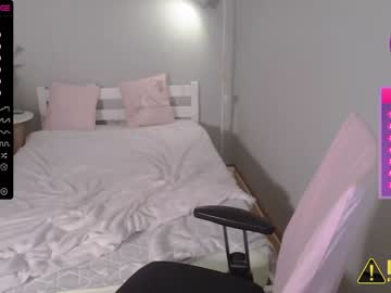 webcam girl roxy_bowman image #3998515