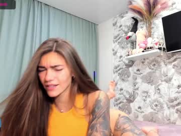 webcam girl joconda image #2475625