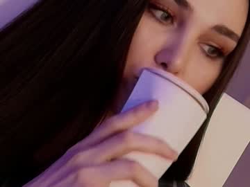 webcam girl hollyextra image #9273906
