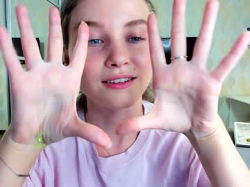 webcam girl demurelixir image #2164237