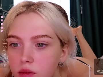 webcam girl small_blondee image #5125021