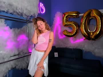 webcam girl lottie_shine image #2930742