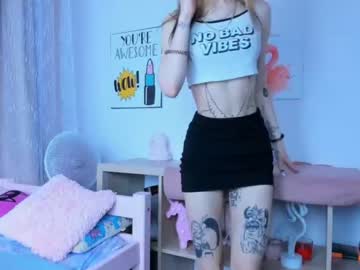 webcam girl erika__lodge image #2249604