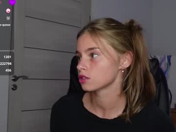 webcam girl abby_laker image #8039773