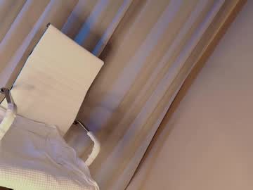 webcam girl hollyextra image #9454913