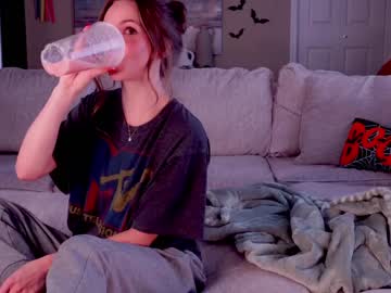webcam girl innocentprovenguilty image #5545259