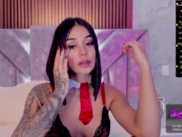 webcam girl candyred88 image #4581018