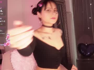 webcam girl mysticxkitty image #7563372