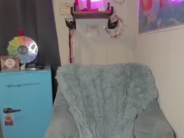 webcam girl emberpheonixxx image #5273866