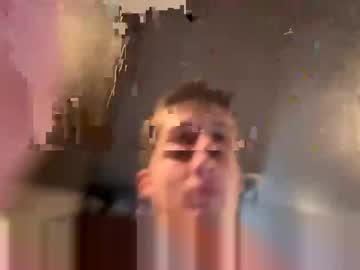 webcam man guynxtdoor2006 image #8516420