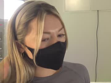 webcam girl blondehottiek image #5967887