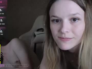 webcam couple lily_and_jake image #8942568